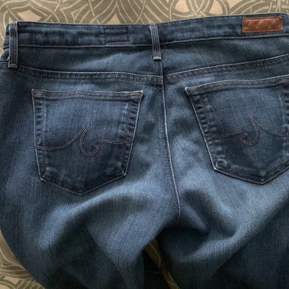 AG (Adriano Goldschmied) size 29 cigarette leg, dark wash, soft denim jeans - Picture 4 of 4